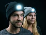 kepure-su-led-sviesa