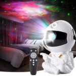 led-projektorius-astronautas