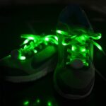 led-svieciantys-batu-raisteliai