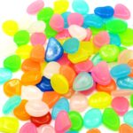 nakti-svieciantys-akmenukai-mix