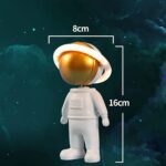 naktinis-projektorius-astronautras