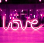 led-dekoratyvine-lempa-love